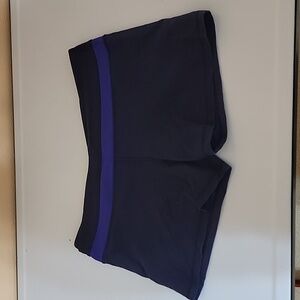 Lululemon 12 purple shorts